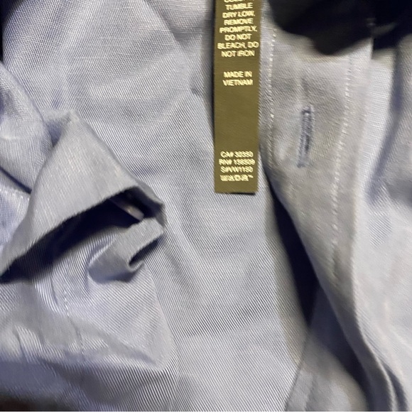 Vuori Trestles Twill Button Up in Bluebell Large - Picture 4 of 8